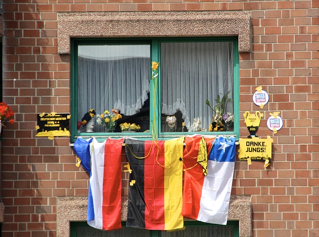 出正确判罚 出正确判罚